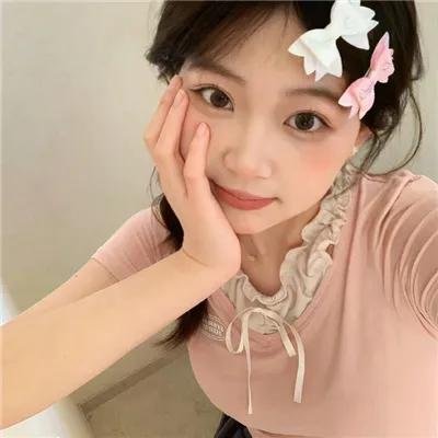 这个警察不太冷